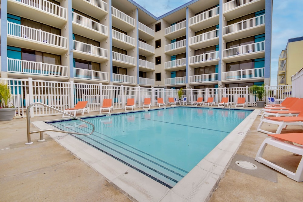 Casablanca Oceanside Inn - carbon neutral hotel in Ocean City