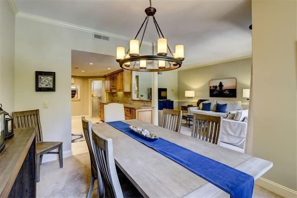 1099 Harbour South Club at The Sea Pines Resort - photo 12