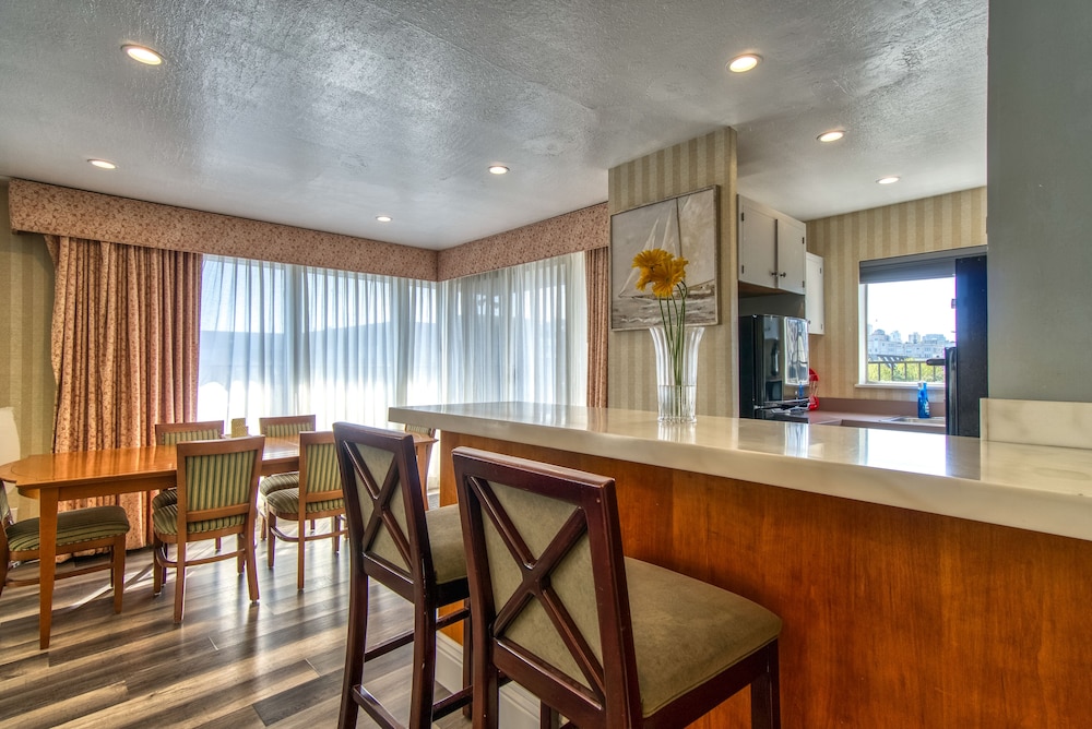 Wharf Inn - photo 96