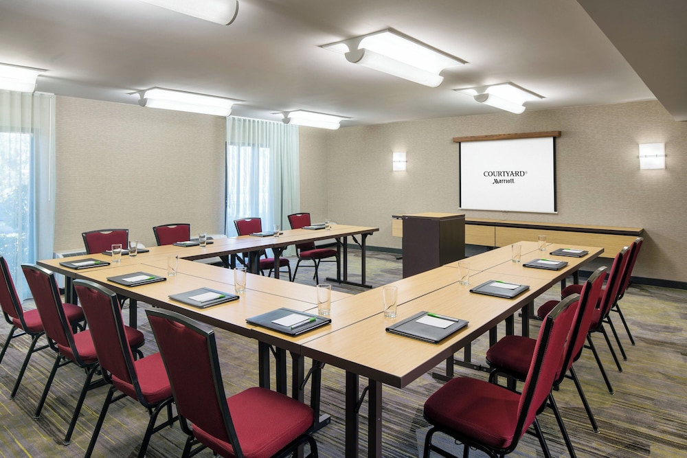 Courtyard by Marriott San Diego Sorrento Valley - photo 27