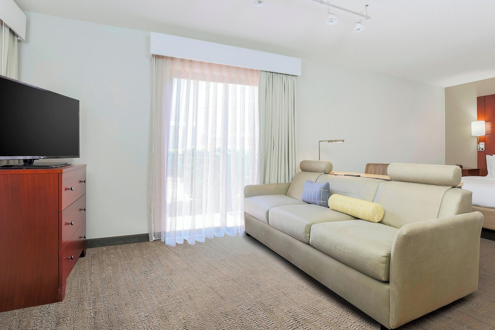 Residence Inn By Marriott Chicago Deerfield - photo 11