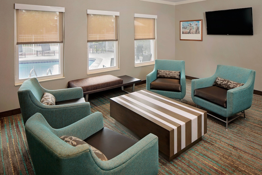 Residence Inn by Marriott Louisville - photo 3