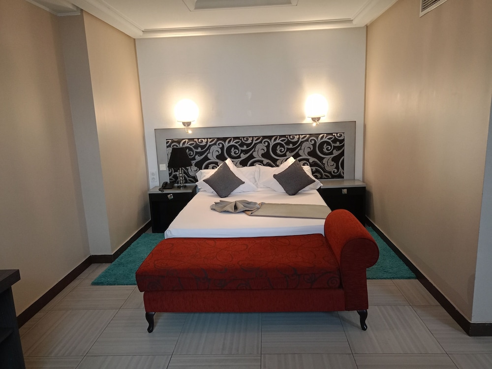 Hôtel Jardy — Algiers — photo 2