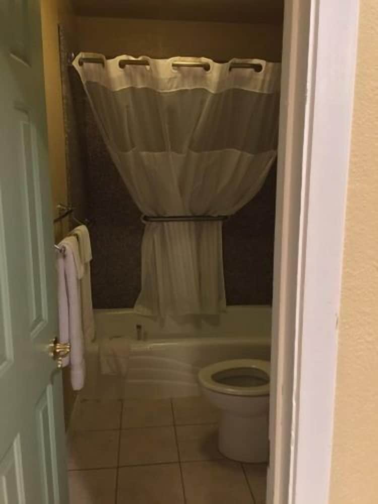 Ranch House Inn and Suites - photo 31