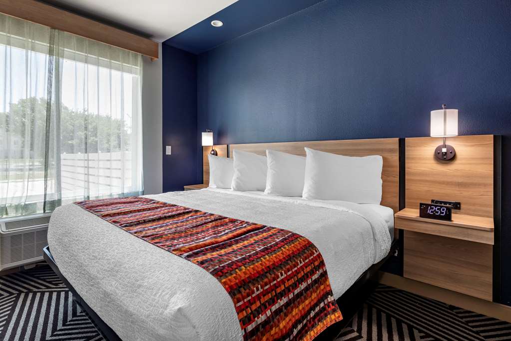 Best Western Plus Amarillo East Hotel - photo 26