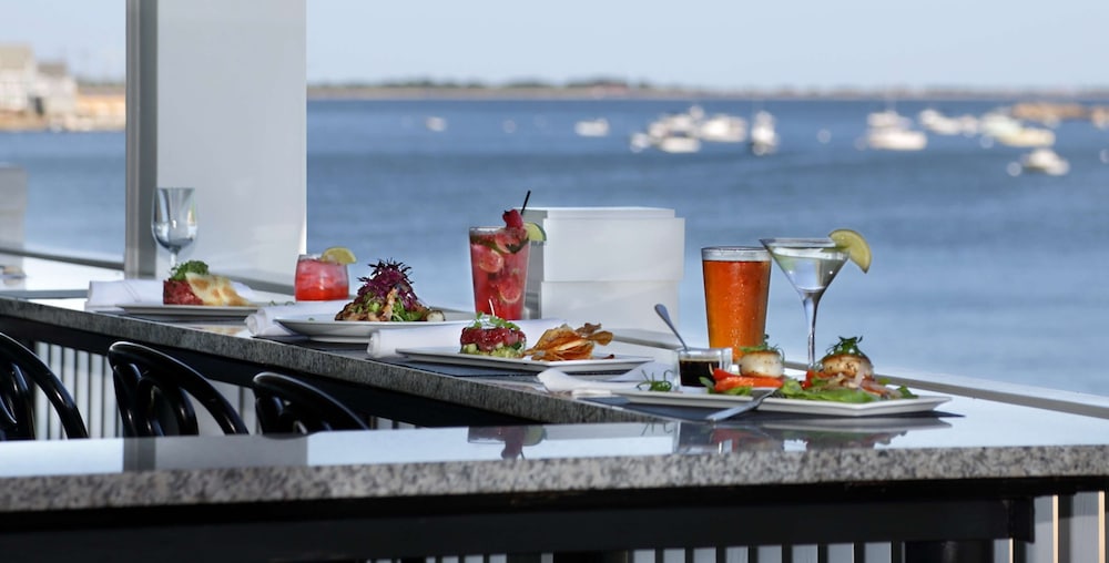 Madison Beach Hotel - photo 63