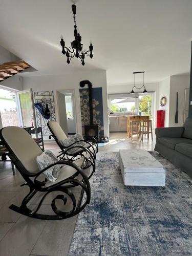 Verandás Vendégház — Balatonkenese — photo 2