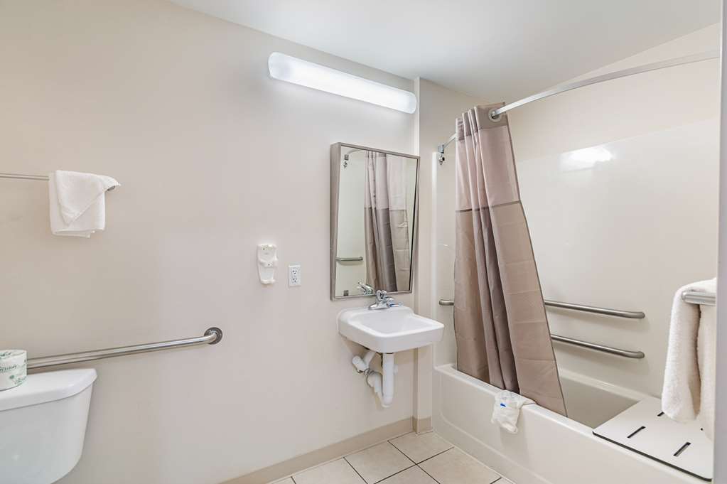 Motel 6 Winchester VA - photo 22