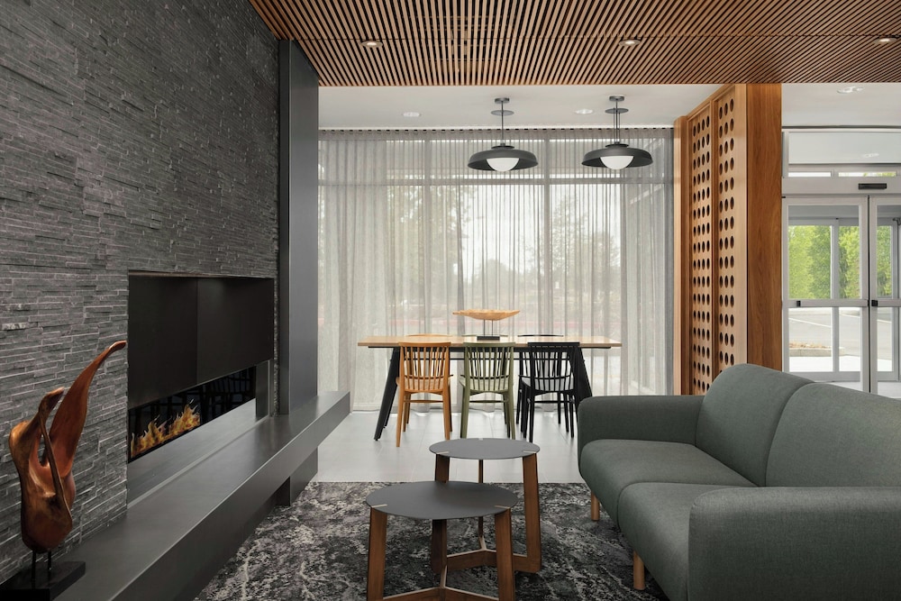 Fairfield by Marriott Inn & Suites Portland Newberg - photo 2