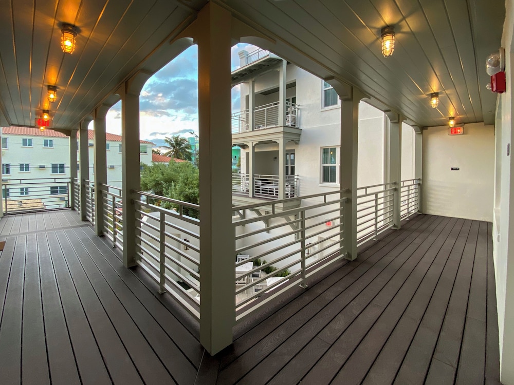 Berkeley Beach Club - photo 20