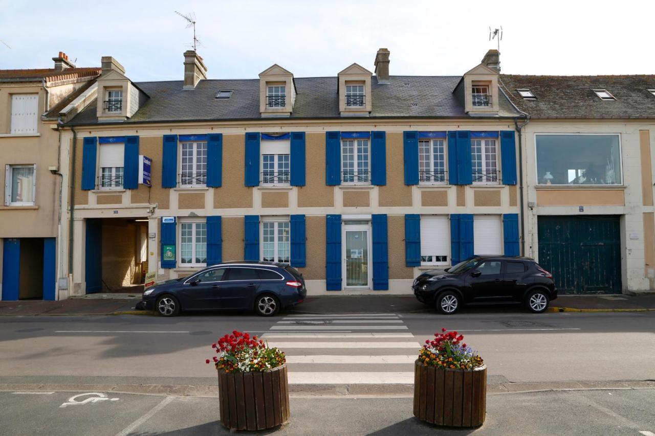 Maison Studios & Appartements Les 4 Vents — 4-Star Luxury Hotel in Luc-Sur-Mer, France