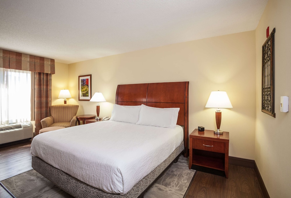 Hilton Garden Inn El Paso University - photo 11