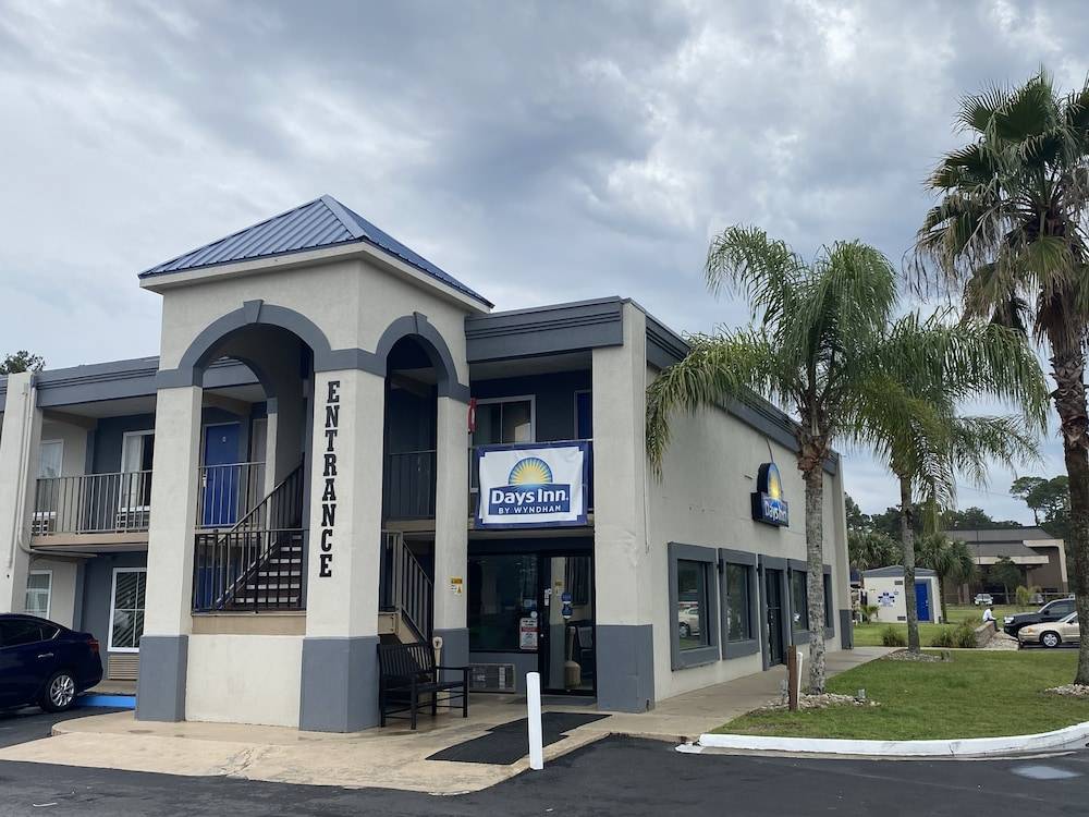 Days Inn by Wyndham Brunswick St. Simons Area - featured photo