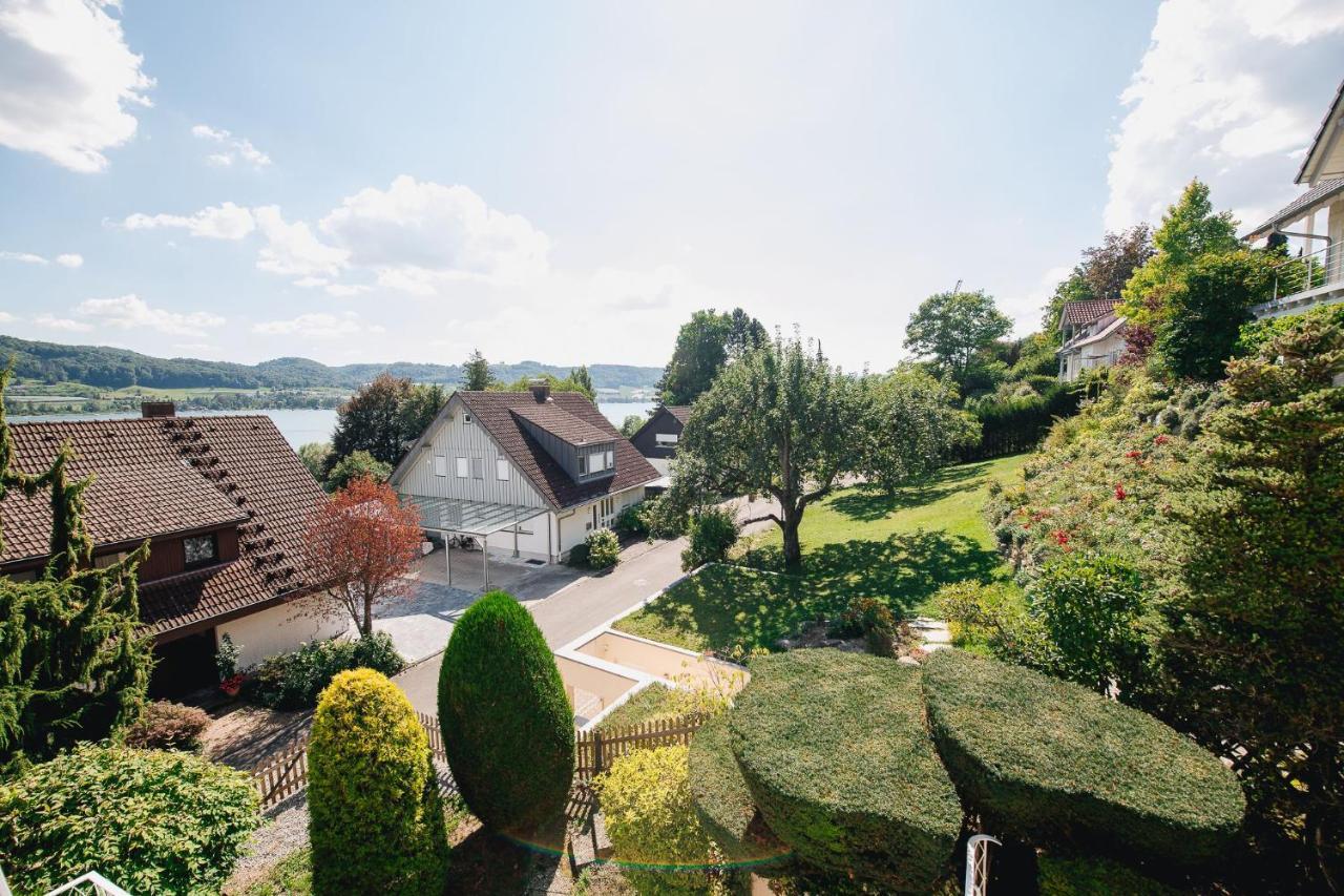 Ferienwohnung Menzer am See — 4-Star Luxury Hotel in Ohningen, Germany