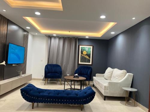 Gold Crest Luxurious Apartment in Lahore — 4-Star Luxury Hotel in Lahore, Pakistan