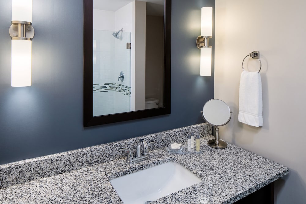 Kent State University Hotel and Conference Center - photo 7