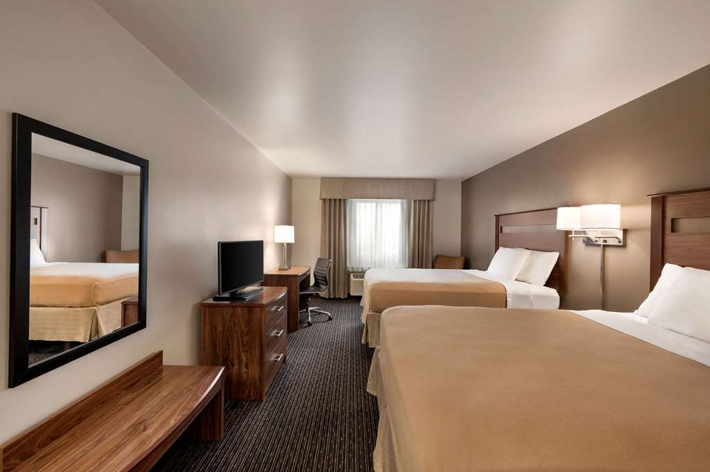Baymont by Wyndham Buffalo - photo 16