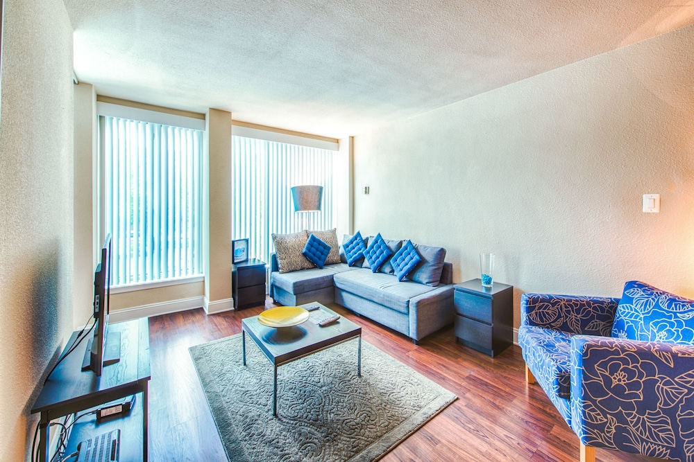 The View Apartment — 4-Star Luxury Hotel in Washington, United States