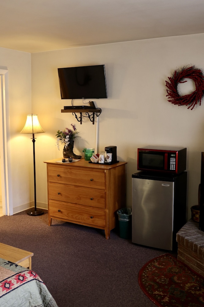 Rocky Mountain Lodge - photo 49