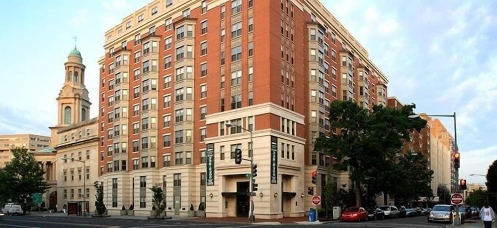 Weichert Suites at Andover House — 4-Star Luxury Hotel in Washington, United States