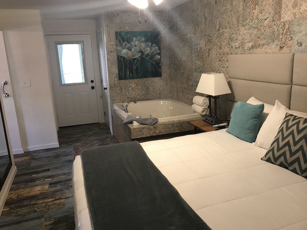 Oak Creek Terrace Resort - photo 31