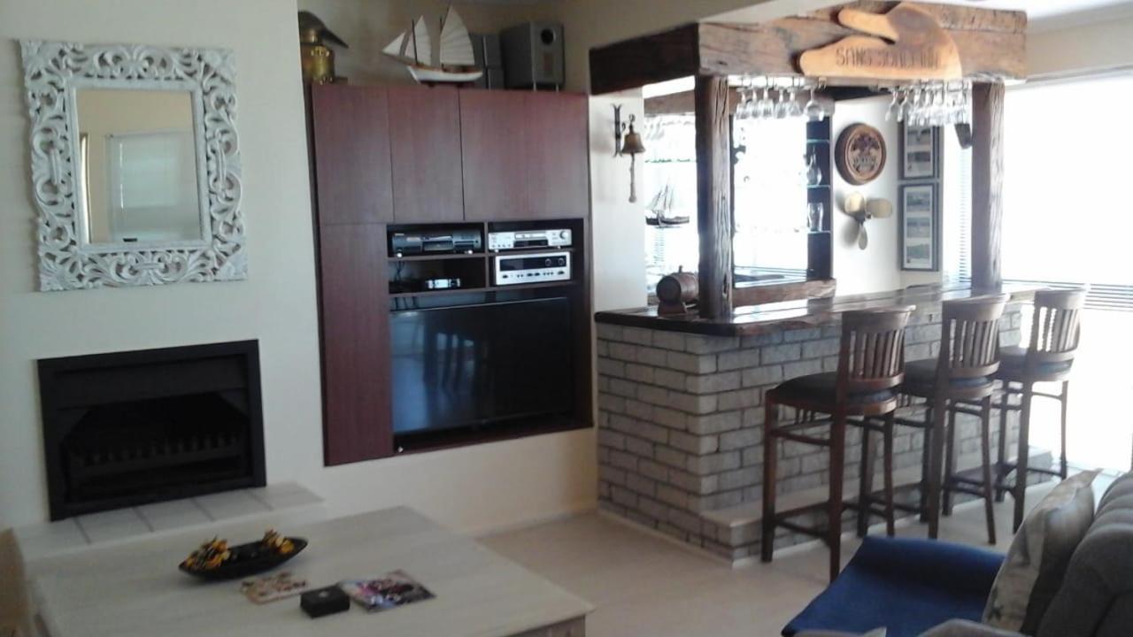 Shalom Beach House