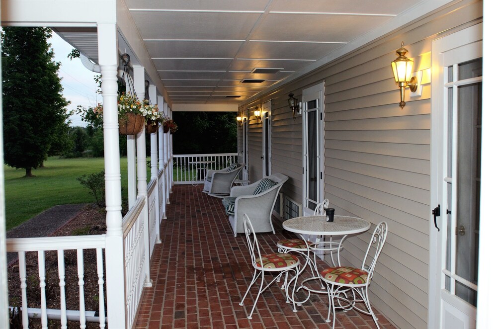 Four Seasons Country Inn - photo 43