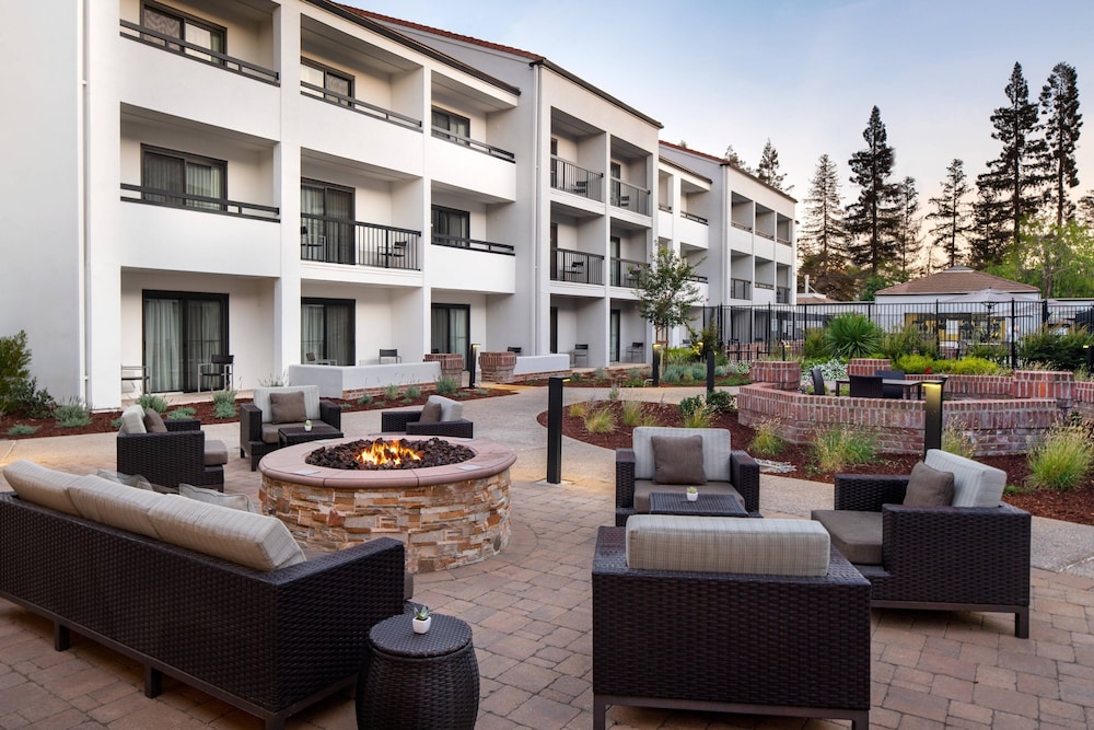 Courtyard by Marriott San Jose Cupertino - photo 29