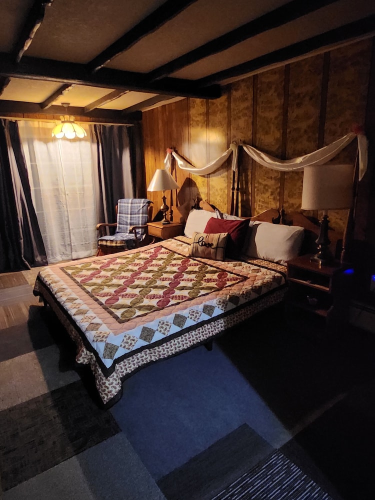Pocono Mountains Hotel and Spa - photo 51
