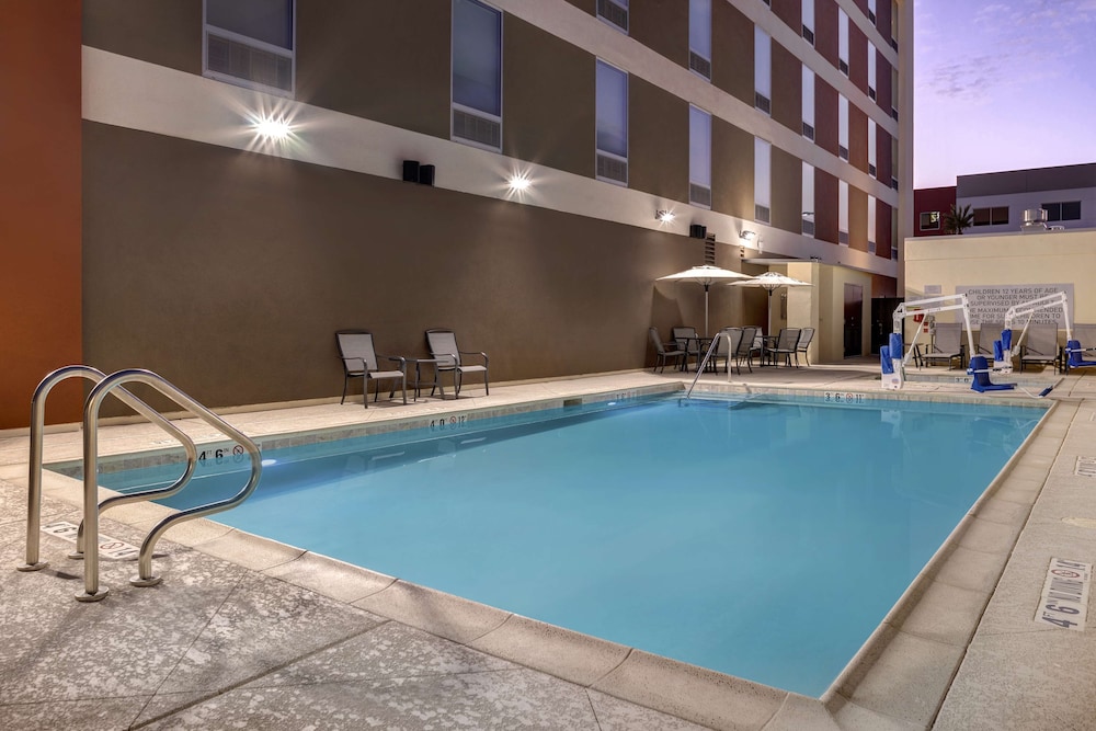 Home2 Suites by Hilton Las Vegas I 215 Curve - photo 28