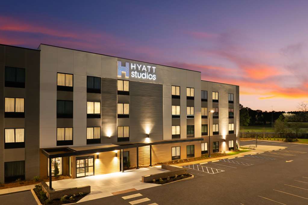 Hyatt Studios Mobile Tillmans Corner - photo 4