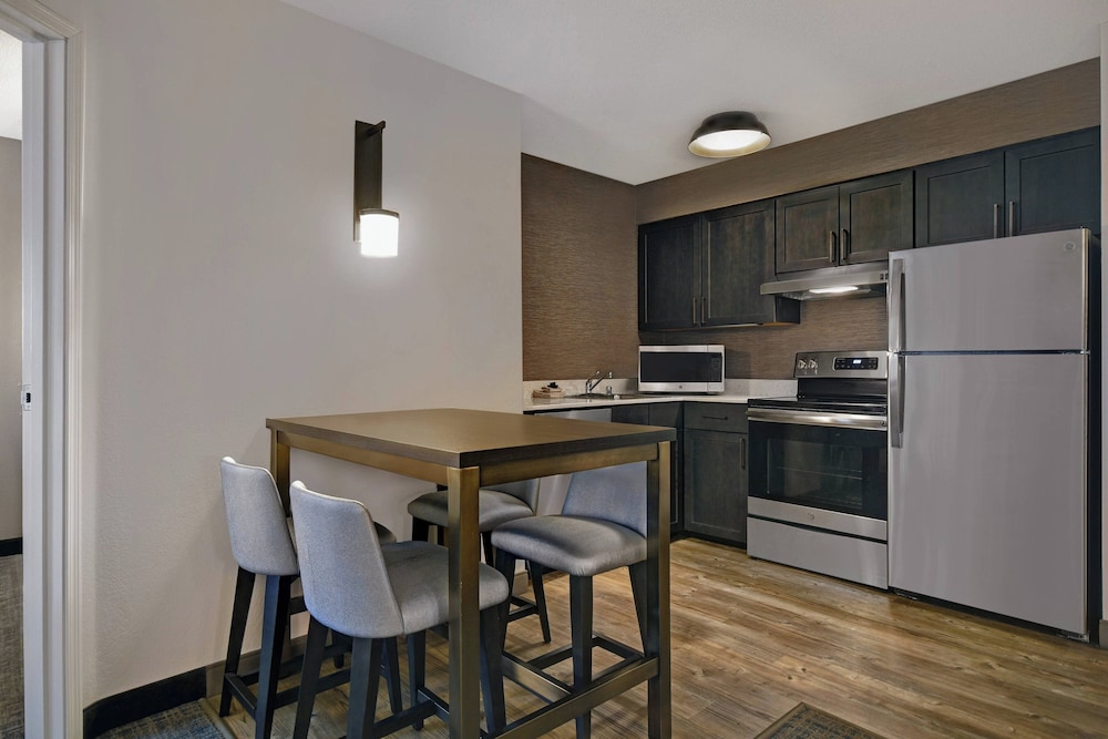 Residence Inn by Marriott Louisville Airport - photo 17