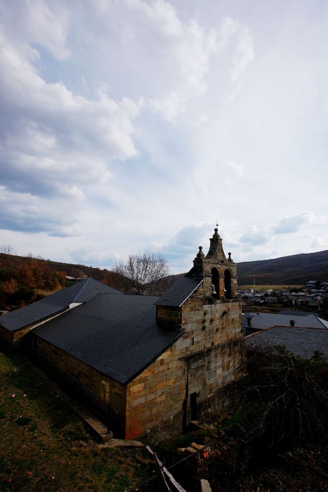 Alimari - carbon neutral hotel in Padrenda