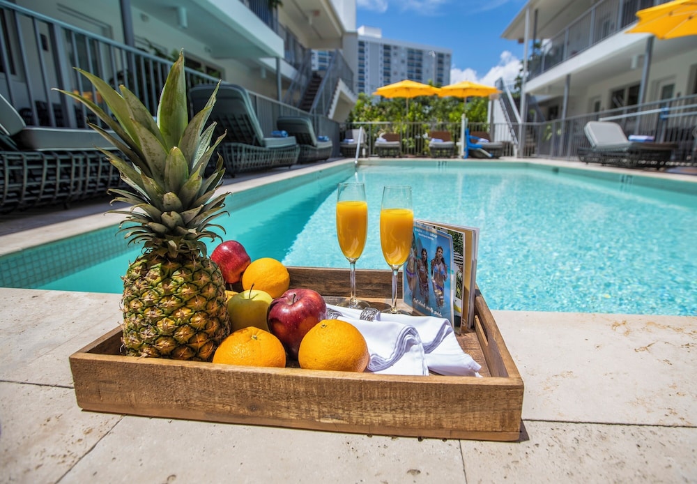 Waterside Hotel and Suites - photo 30