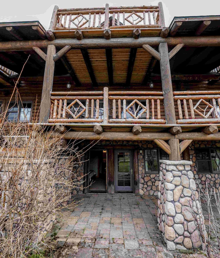 Ampersand Bay Resort - photo 222