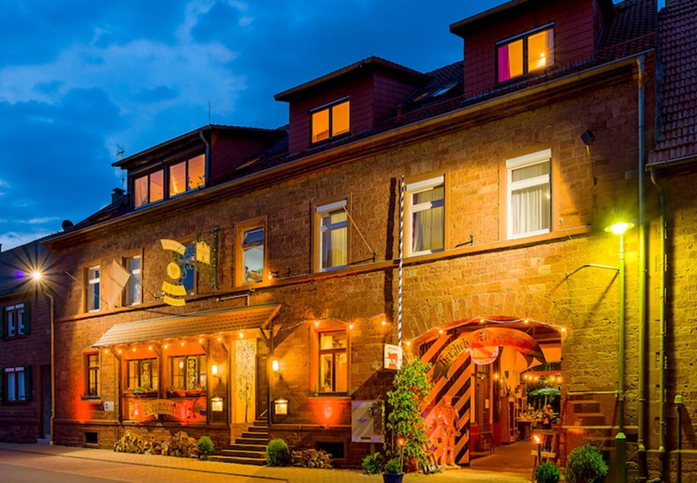 Hotel Drei Lilien — hotel in Werbach