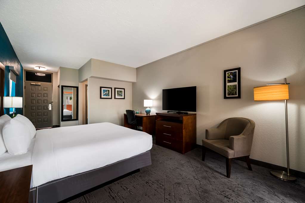 SureStay Plus by Best Western The Villages - photo 17
