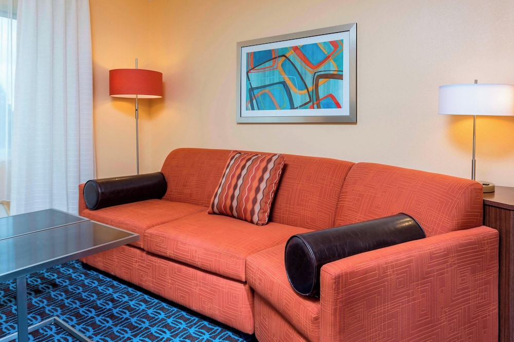 Fairfield Inn & Suites by Marriott Tyler - photo 12