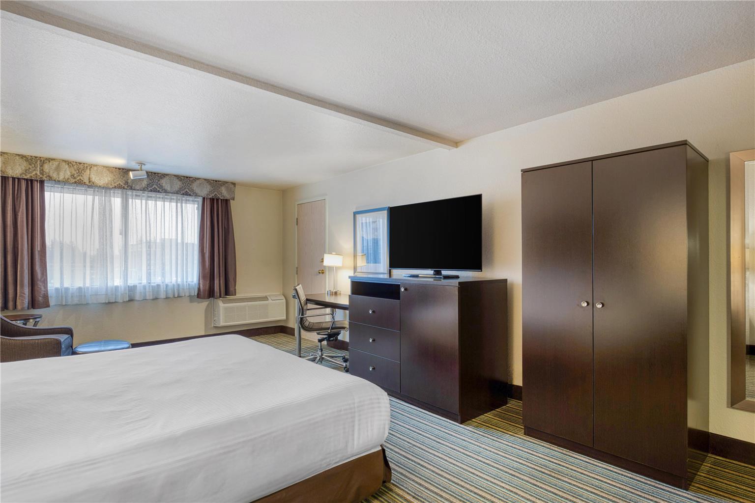 Best Western Alderwood - photo 18