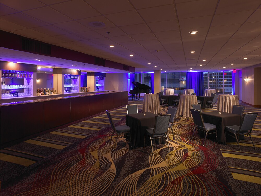 Radisson Hotel Rochester Riverside - photo 15