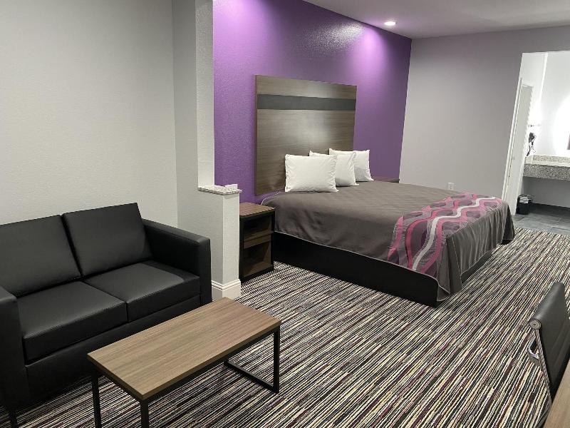 Palace Inn Crosby - photo 16