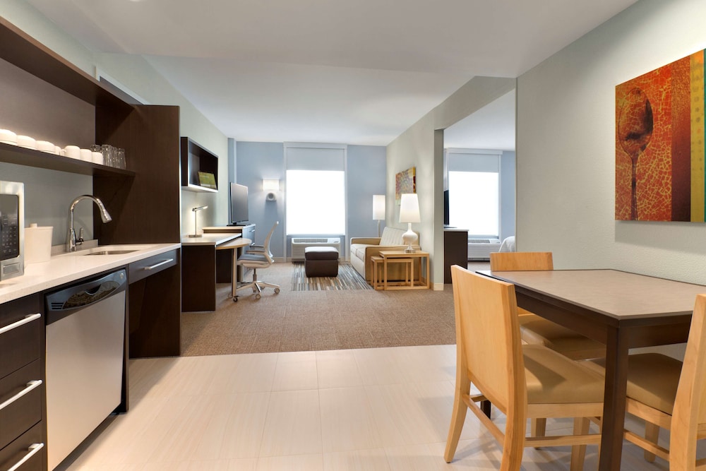 Home2 Suites by Hilton Hasbrouck Heights - photo 7