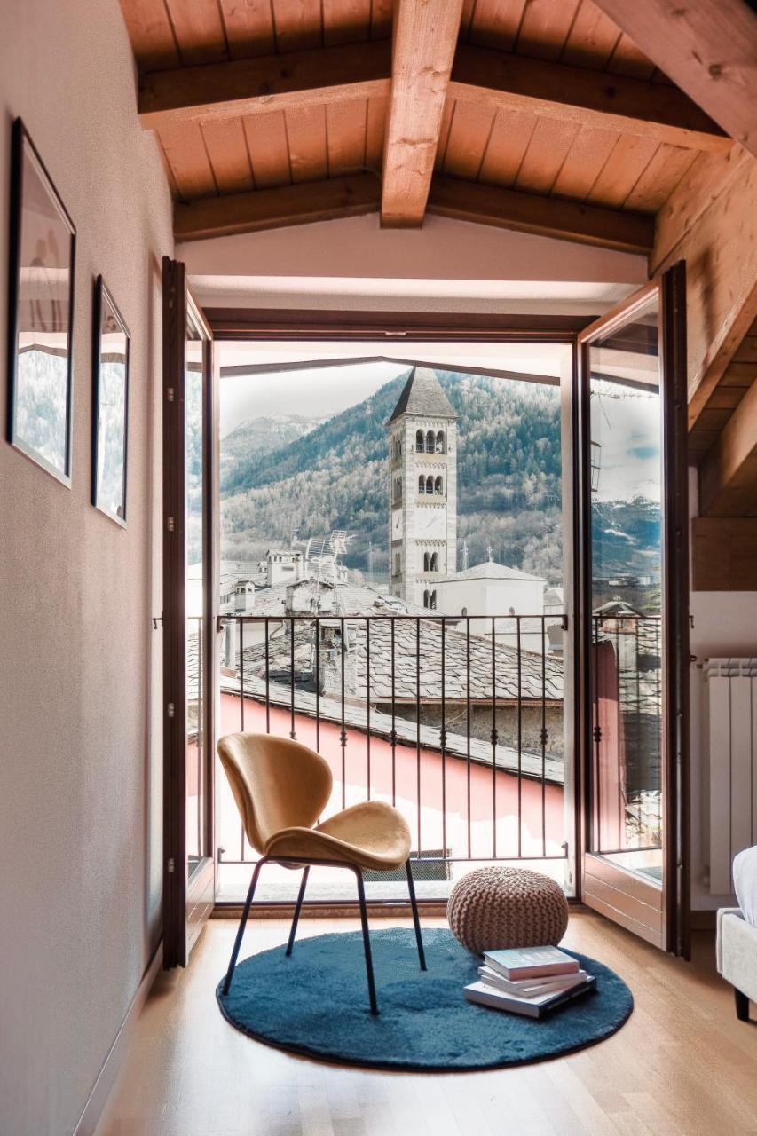 Winter Sports Events 2026 Penthouse Con Vista 6 Minuti Dal Bernina Express — 4-Star Luxury Hotel in Tirano, Italy