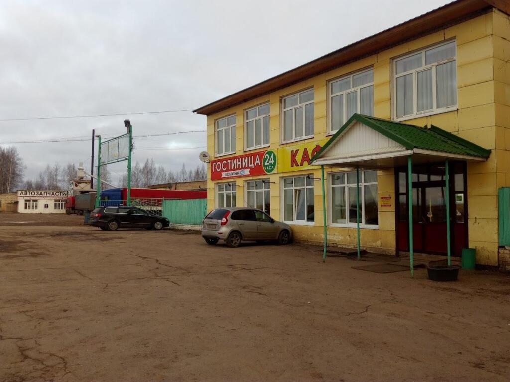Sova - carbon neutral hotel in Tuzha