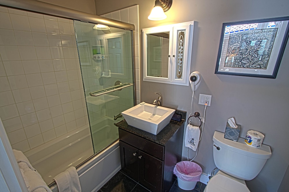 Phineas Swann Inn & Spa - photo 134