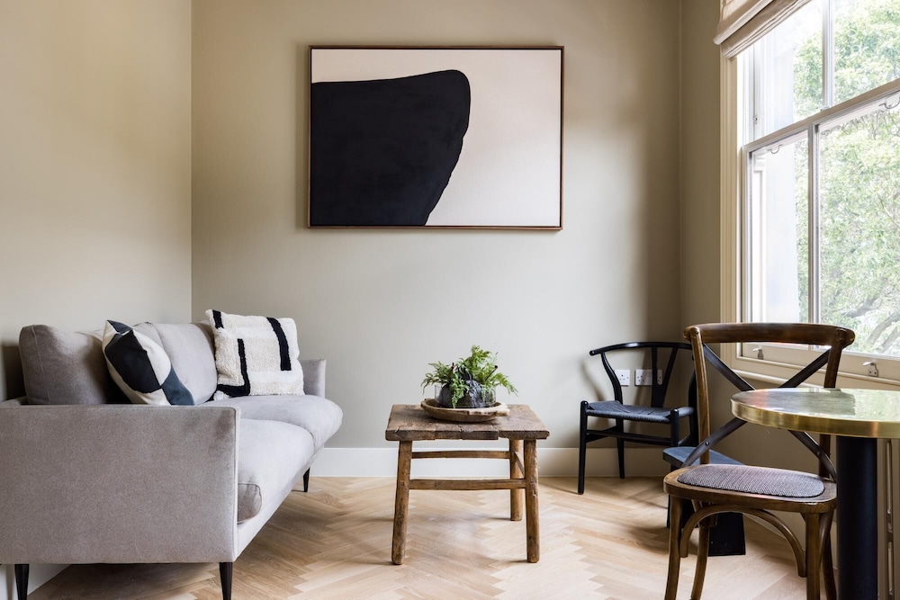 The Notting Hill Apartments by HoK Living NH4 — 4-Star Luxury Hotel in London, United Kingdom