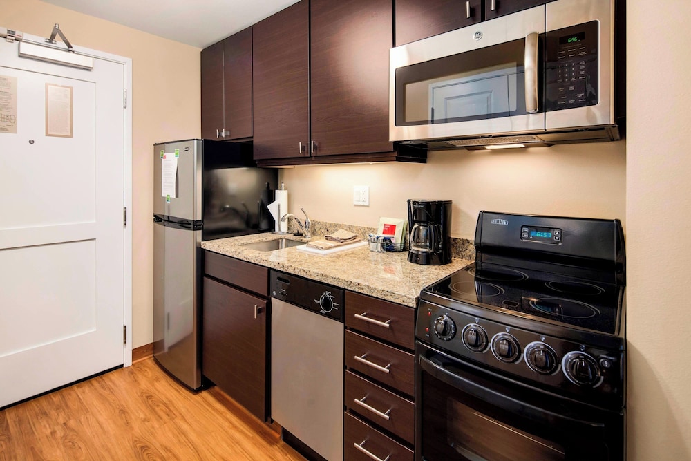 TownePlace Suites by Marriott Bellingham - photo 7