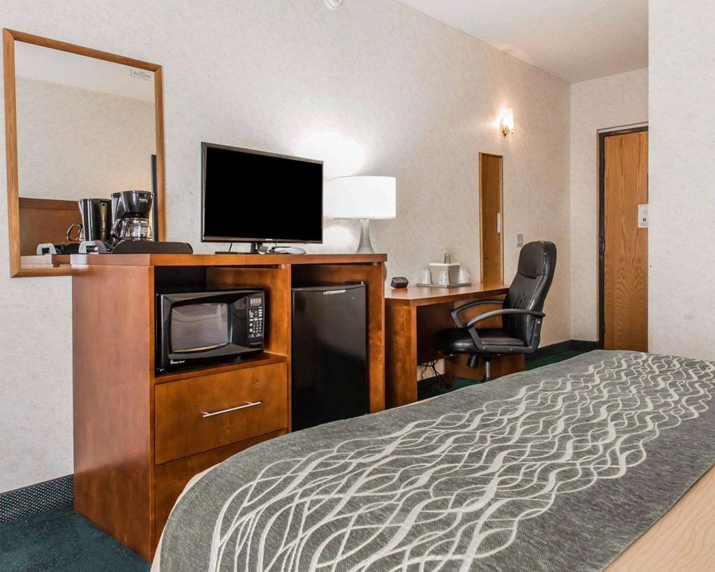 Quality Inn Waynesburg Morrisville - photo 12