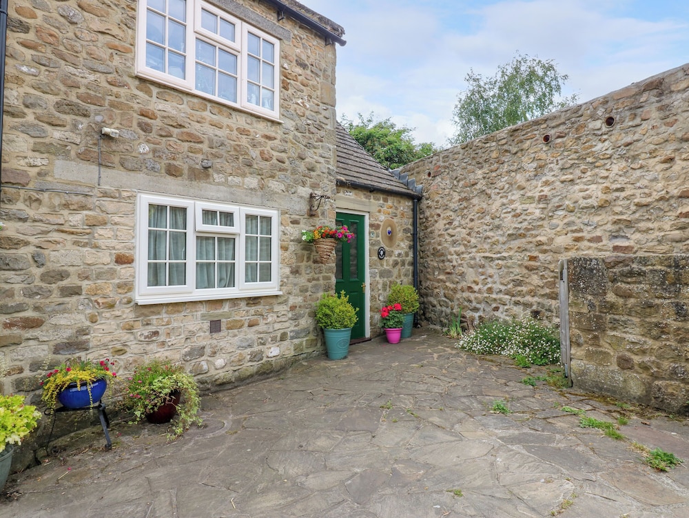 Magnolia Cottage — 4-Star Luxury Hotel in Ripon, United Kingdom