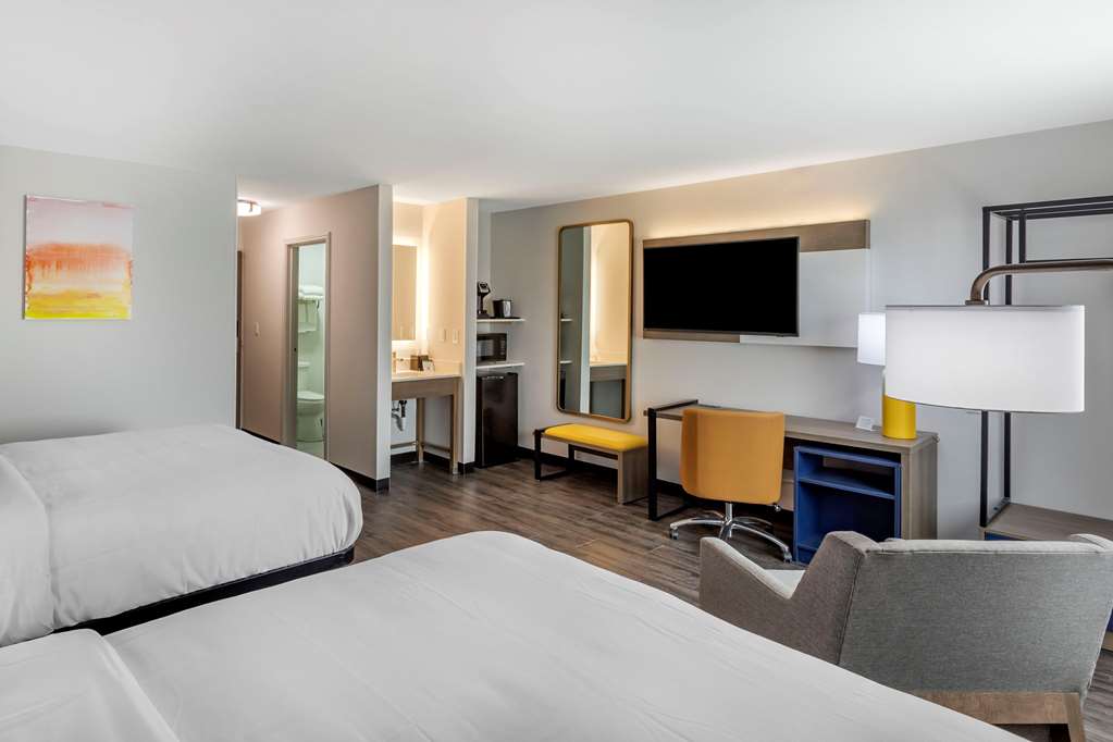 Comfort Inn Mount Pleasant Racine - photo 19
